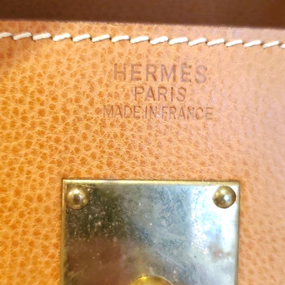 Authentic Rare 2000's Pre Owned Hermes Gold Birkin Bag 40cm - Picture 5 of 7
